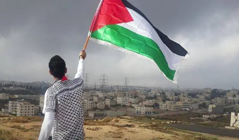 مصطفى يوسف اللداوي يكتب: ردي على المعترضين على الحيادِ الفلسطيني
